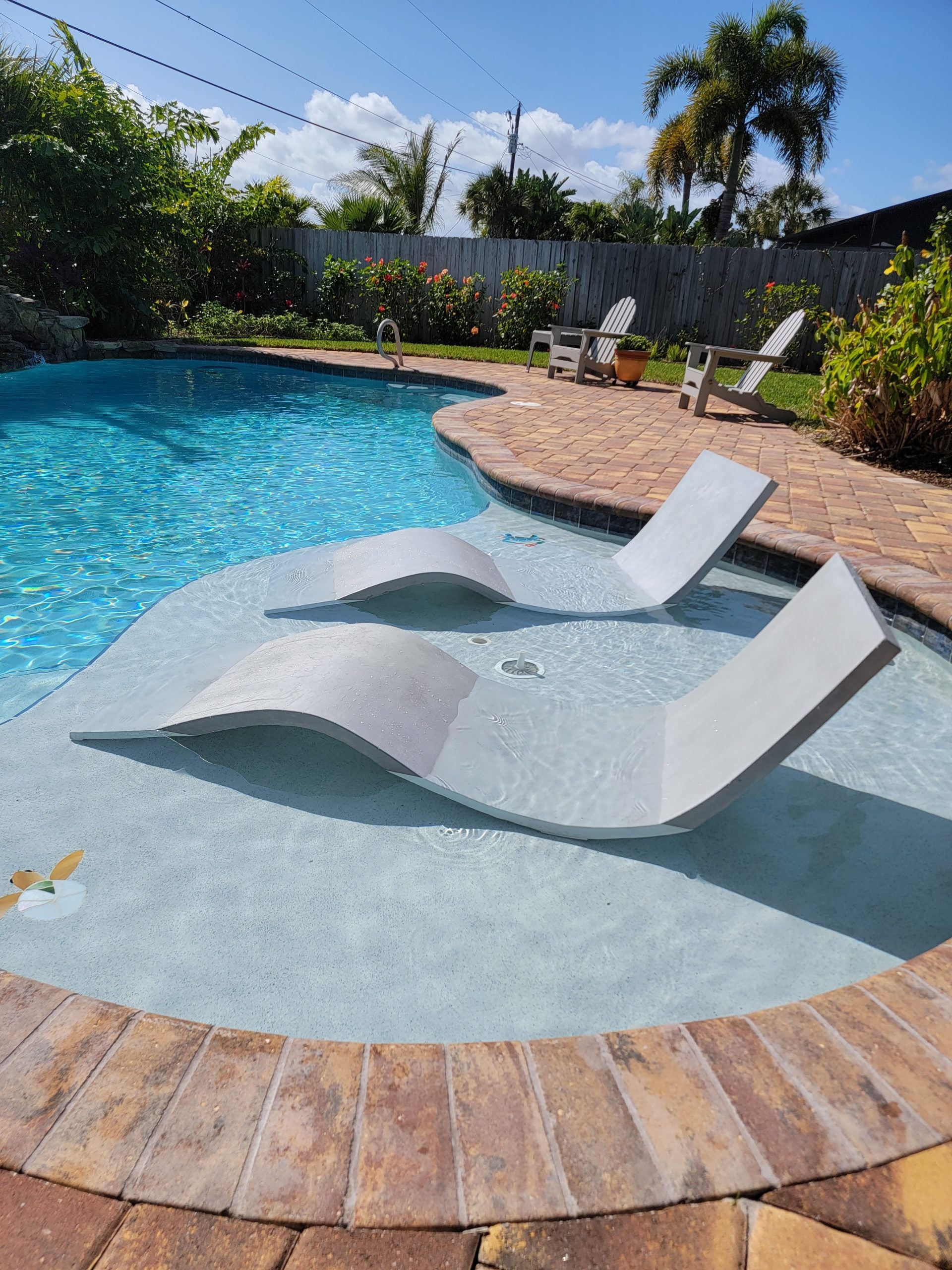 Gray Pool Lounger for Sun Shelf - Contemporary Luxury | Shelf Loungers
