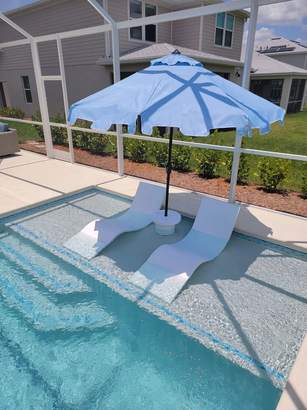 Side Table w/ Cup Holders & Umbrella Holder image 6